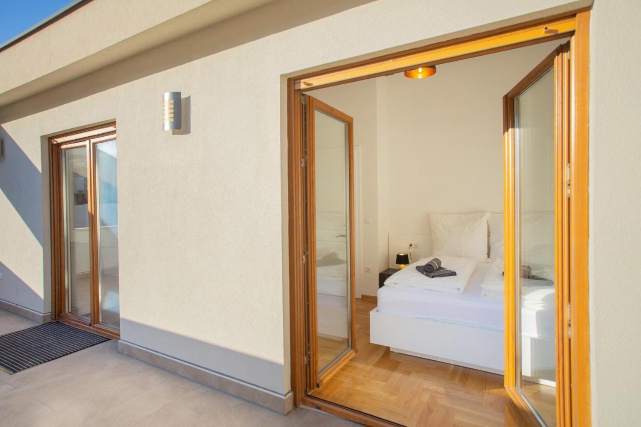 Sky Penthouse Old Bridge With Sauna And Jacuzzi Mostar Esterno foto