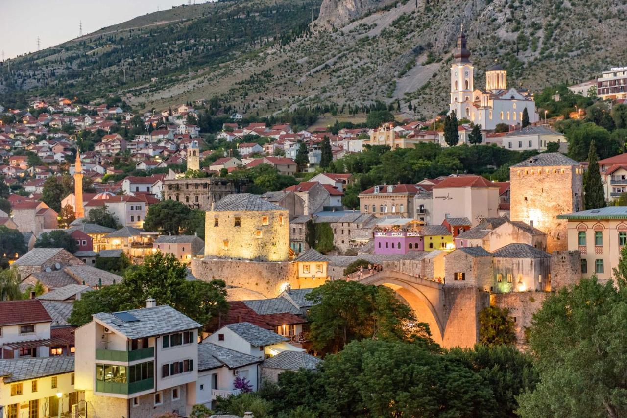 Sky Penthouse Old Bridge With Sauna And Jacuzzi Mostar Esterno foto