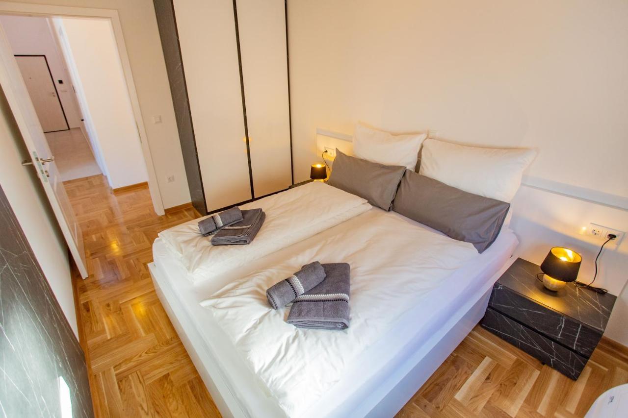 Sky Penthouse Old Bridge With Sauna And Jacuzzi Mostar Esterno foto